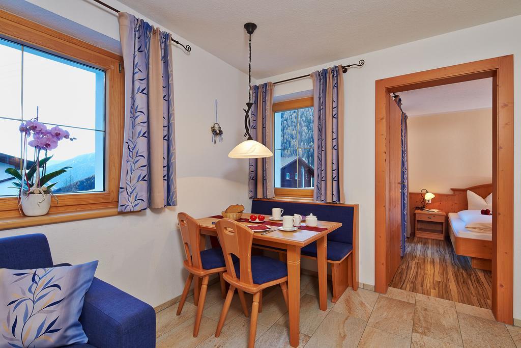 Appartements Schmalzerhof Gries im Sellrain Exterior foto